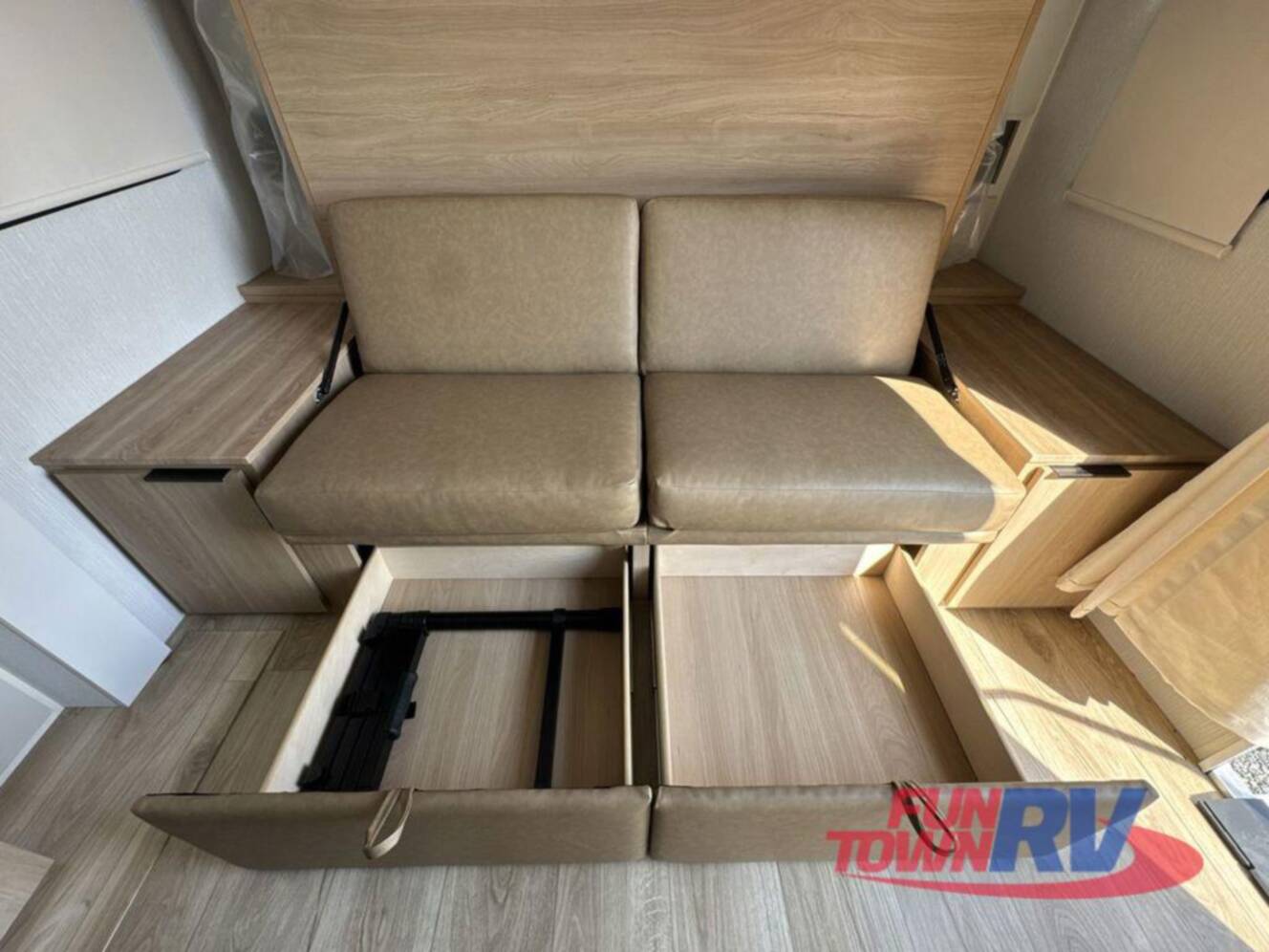 A photo of this 2026 Winnebago Thrive 22MBH