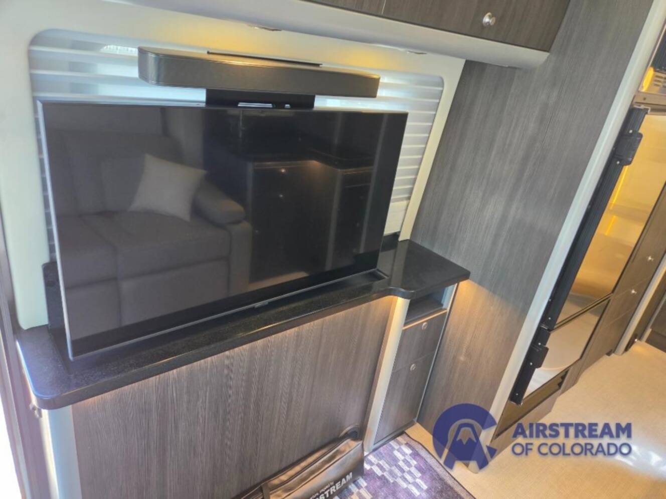 A photo of this 2022 Airstream Atlas Murphy Suite