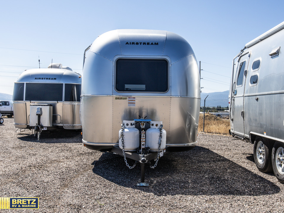 View more photos of this listing