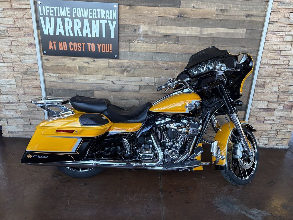 2022 Harley-Davidson® FLHXSE - CVO Street Glide® CVO in Lacey, WA
