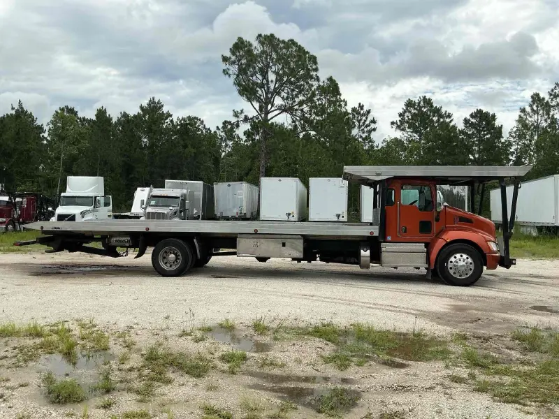 2018 Kenworth T370