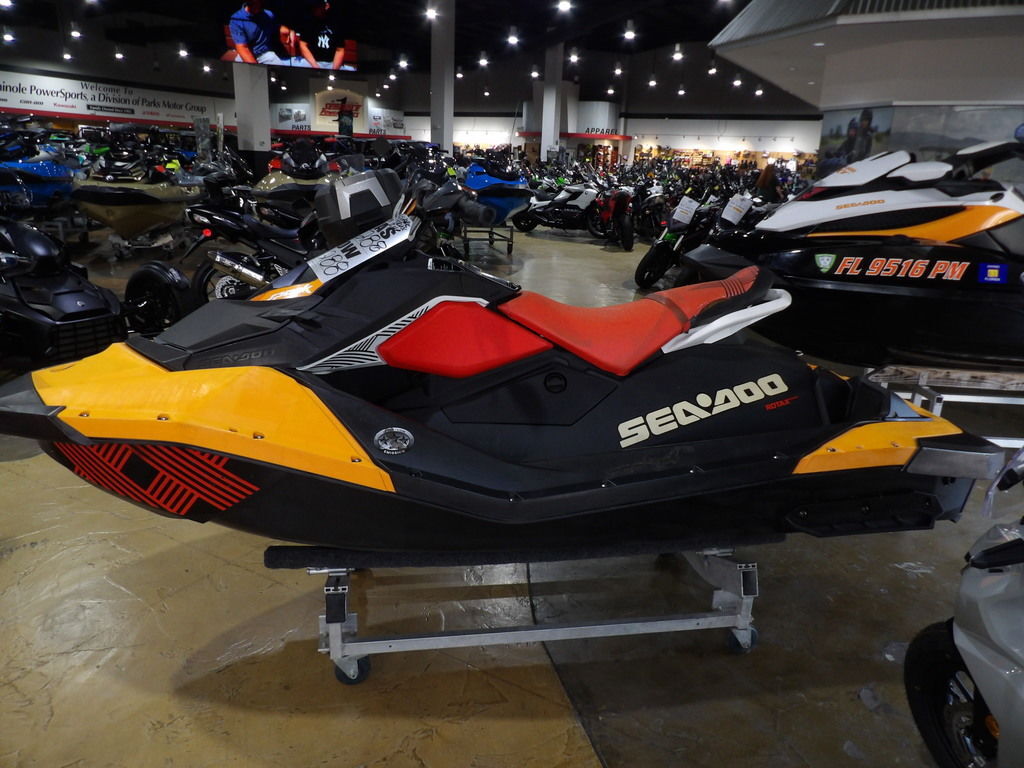 2018 Sea-Doo SPARK® TRIXX 2-up Rotax 900 HO ACE 2-UP ROTAX 900 ACE in Sanford, FL