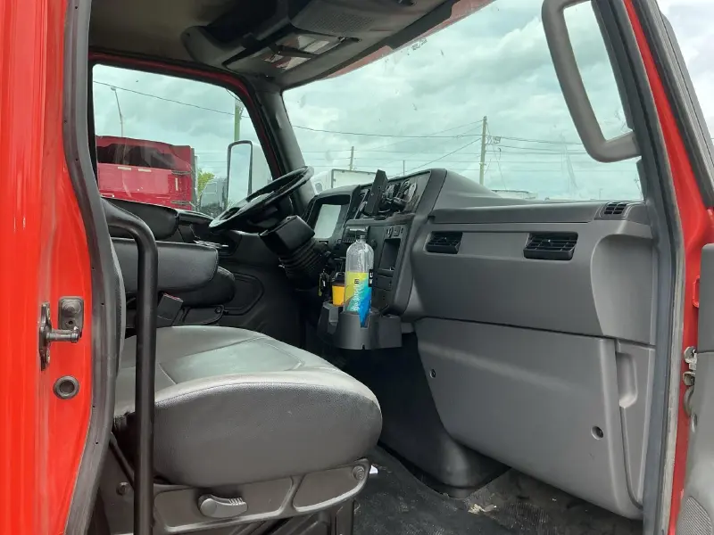 2025 International MV 607