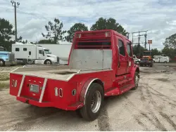 2011 Freightliner M2