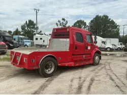 2011 Freightliner M2