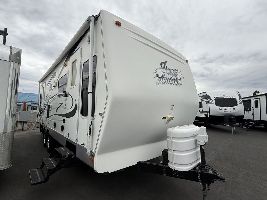 2006 Thor JAZZ 2510FL in aumsville OR