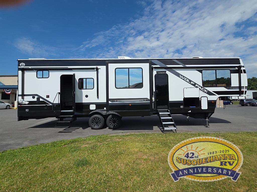 2027 Forest River Rv WOLF PACK 290PACK13 in selinsgrove PA