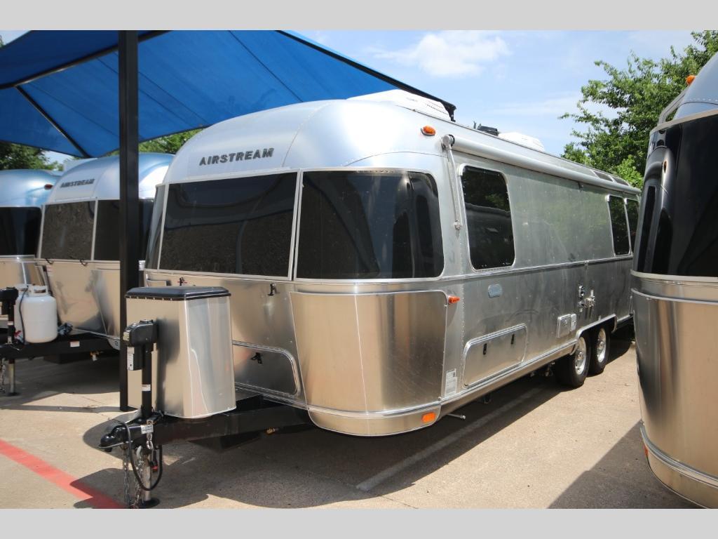 2022 Airstream Globetrotter 27FB Twin in fort worth TX