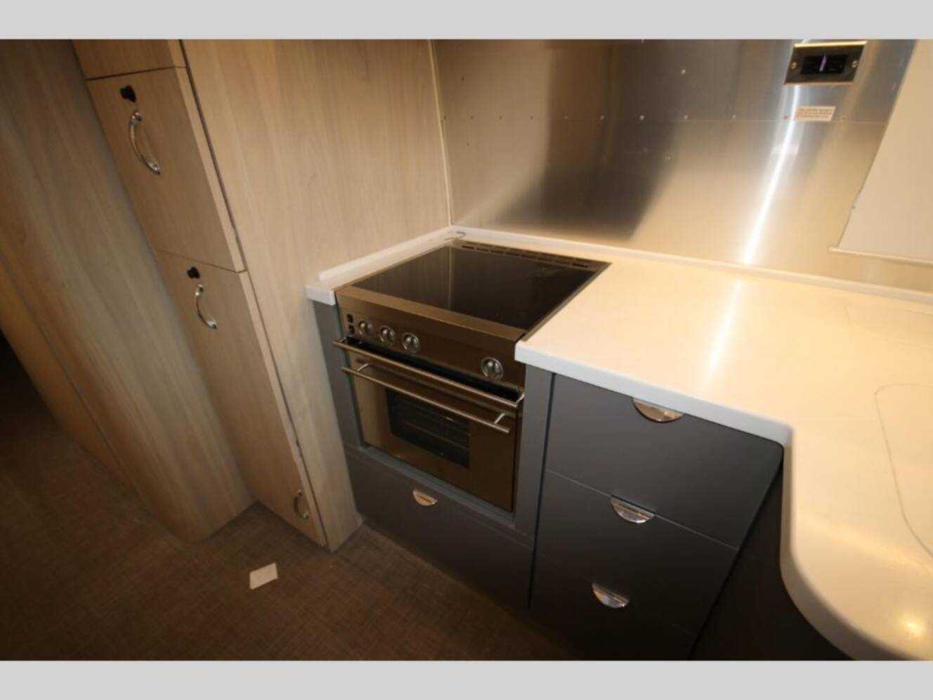 A photo of this 2022 Airstream Globetrotter 27FB Twin
