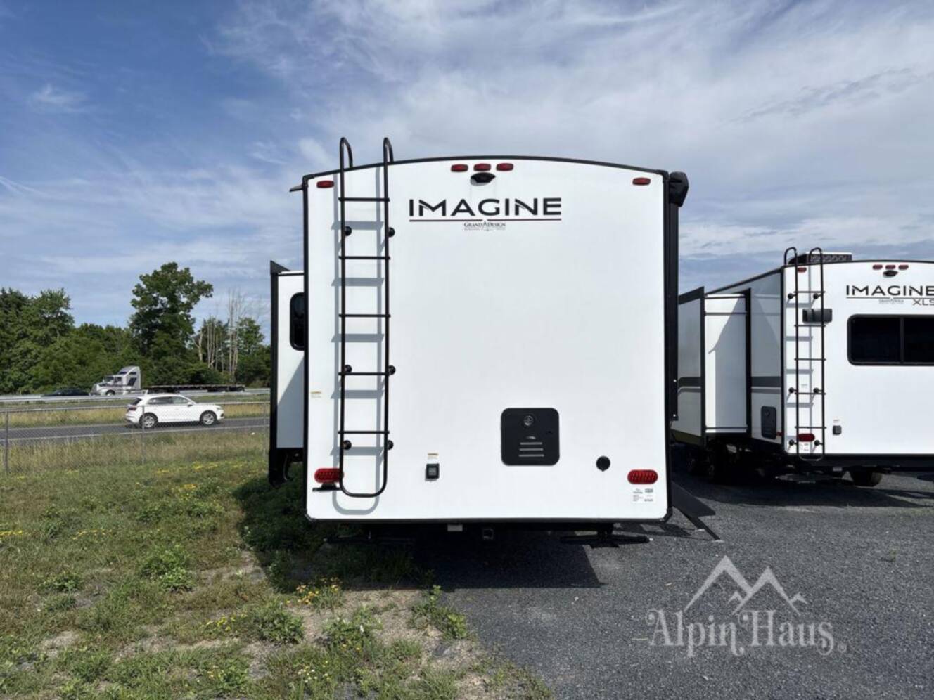 A photo of this 2027 Grand Design Imagine 2800BH
