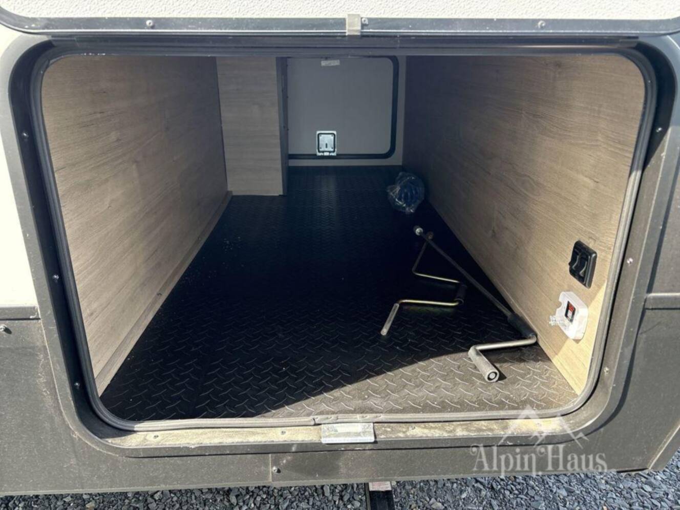 A photo of this 2027 Grand Design Imagine 2800BH