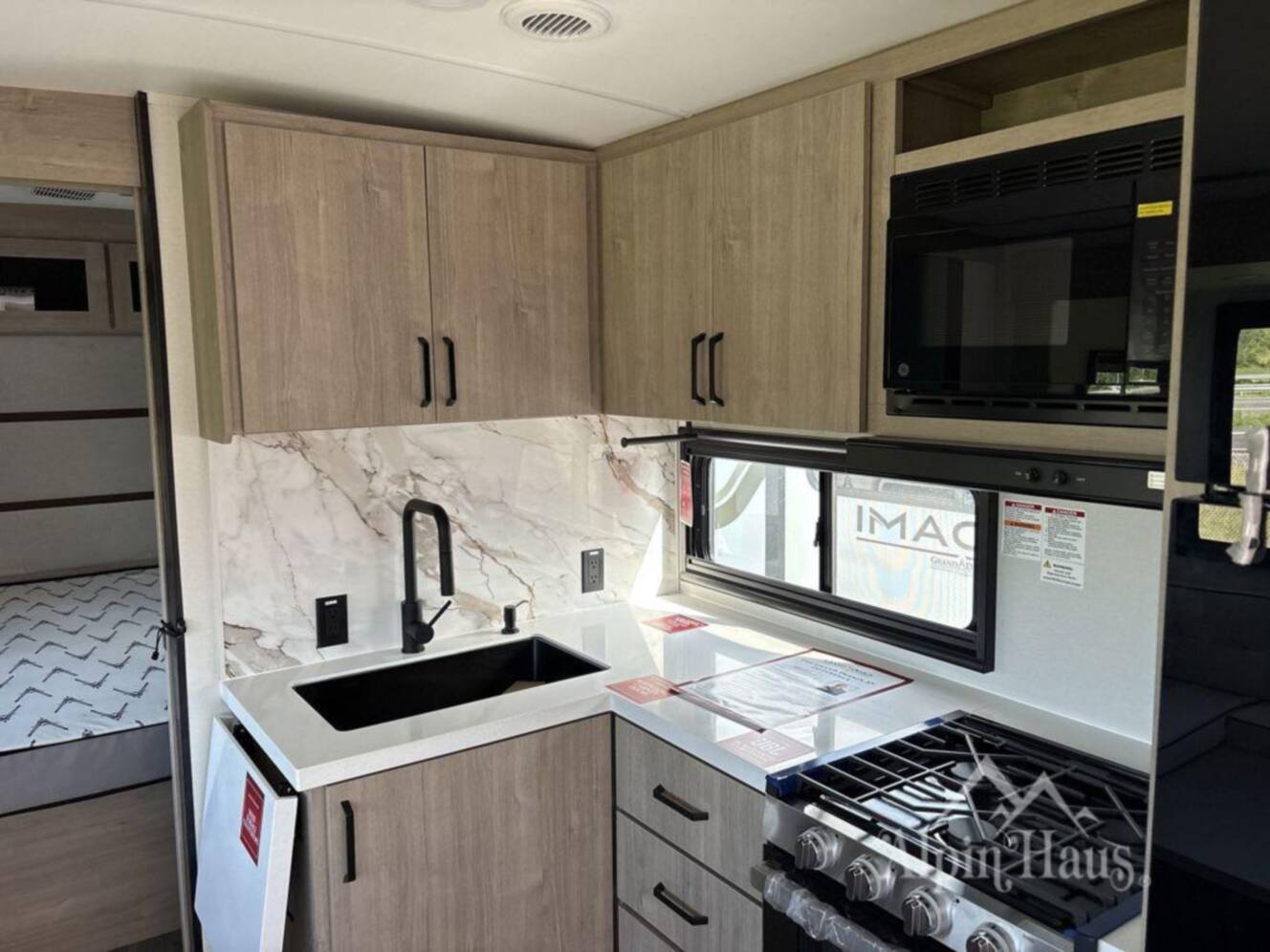 A photo of this 2027 Grand Design Imagine 2800BH
