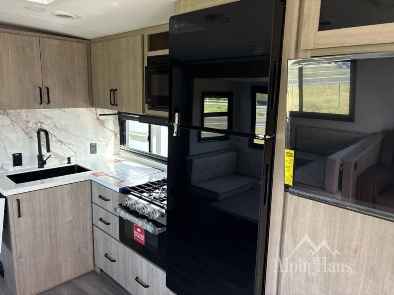 A photo of this 2027 Grand Design Imagine 2800BH