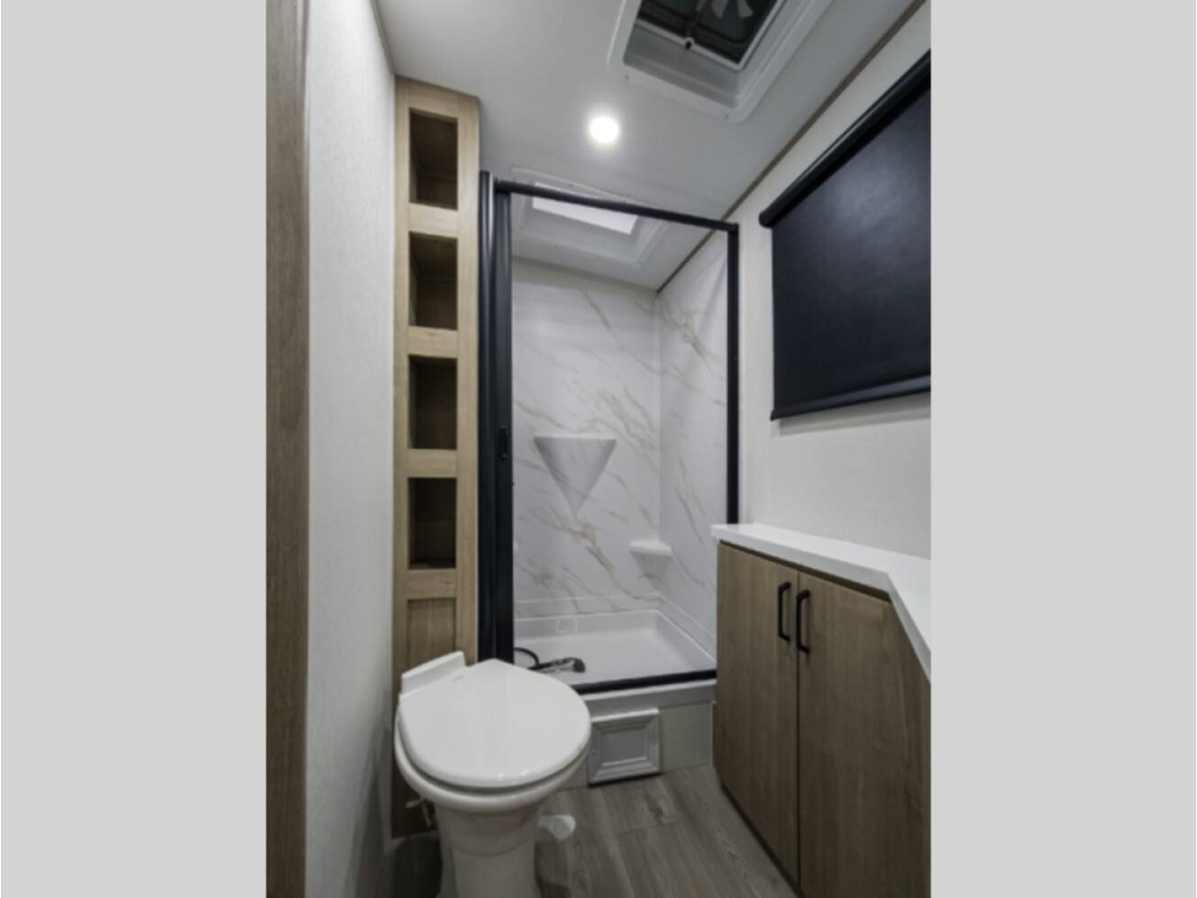 A photo of this 2027 Grand Design Imagine 2800BH