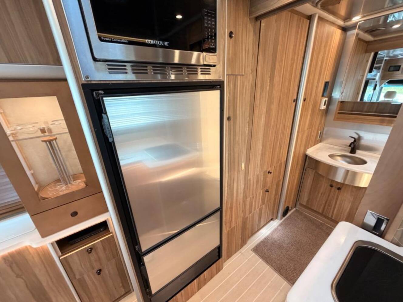 A photo of this 2021 Airstream Atlas Tommy Bahama Murphy Suite