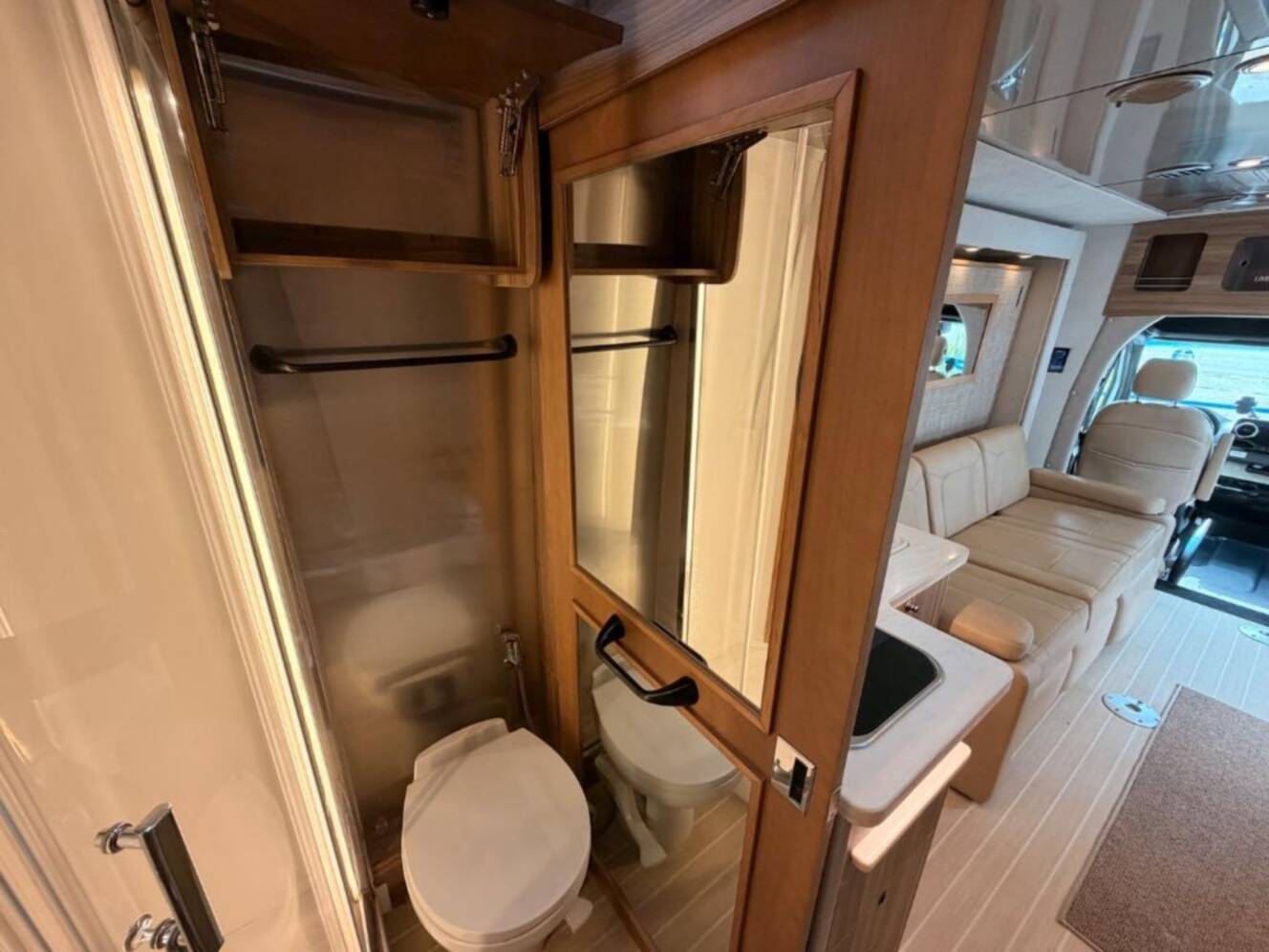 A photo of this 2021 Airstream Atlas Tommy Bahama Murphy Suite