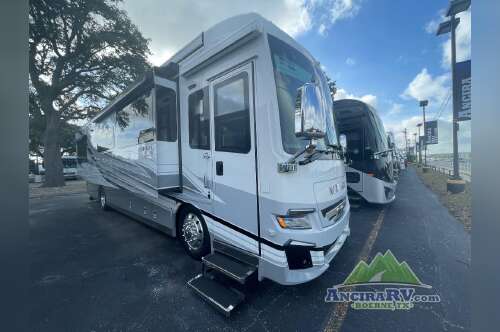 2027 Newmar New Aire 3543 in boerne TX