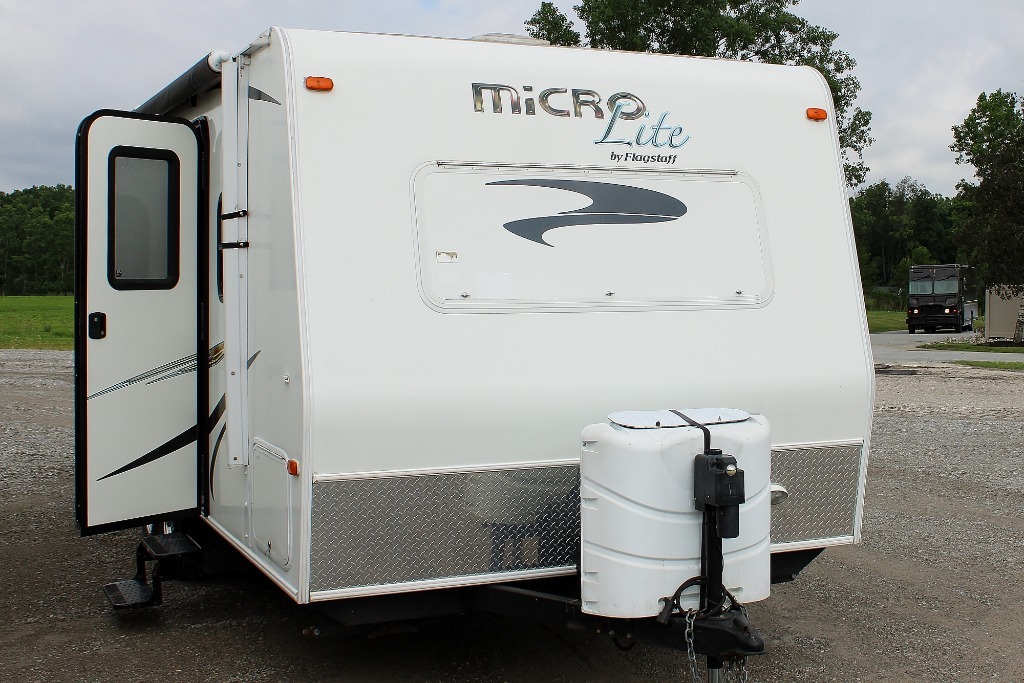 2014 Forest River Rv Flagstaff Micro Lite 23LB RV
