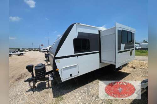 2026 Winnebago Micro Minnie 2200TBH in kyle TX