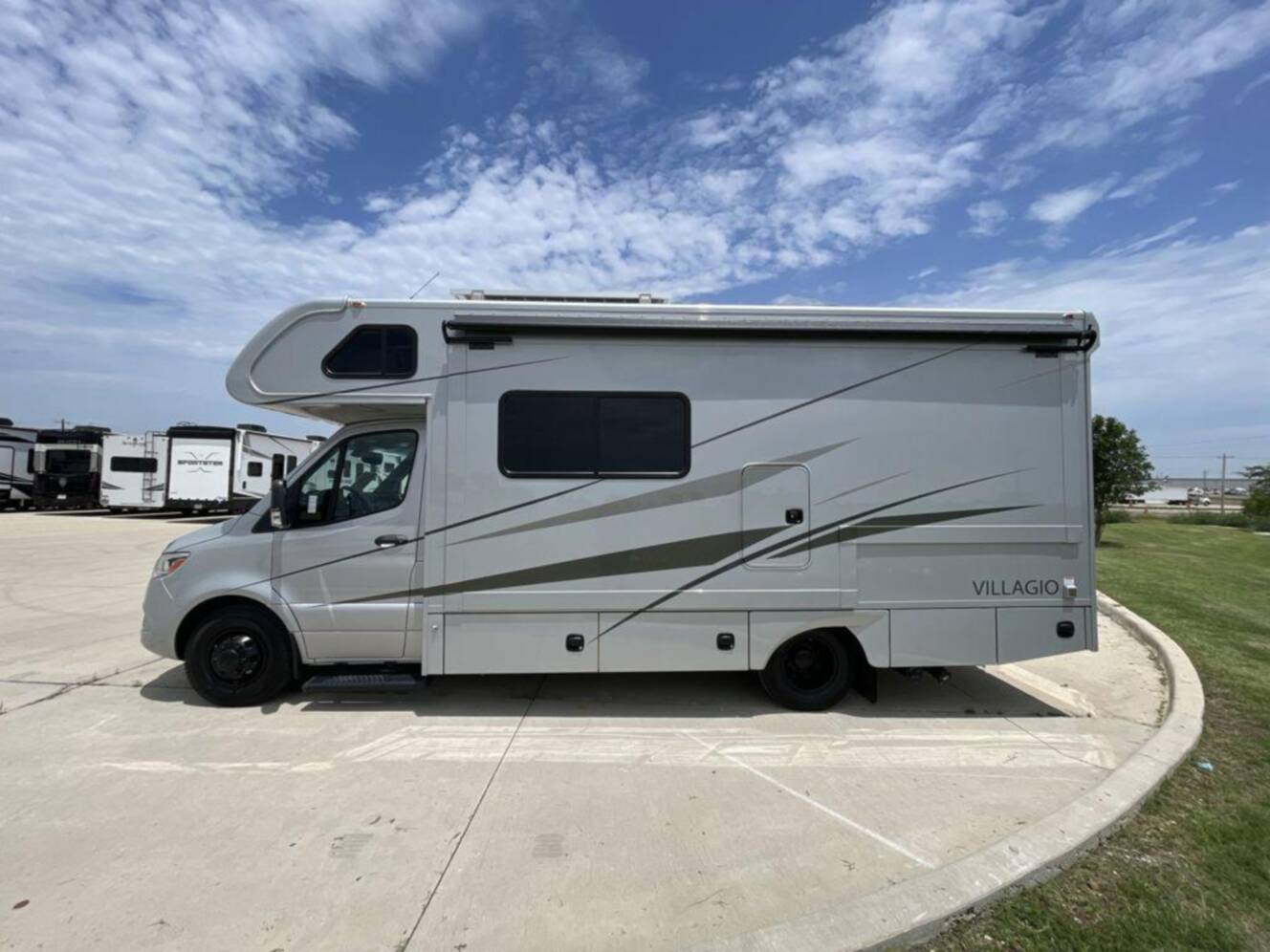 A photo of this 2027 Renegade Villagio 25FWC