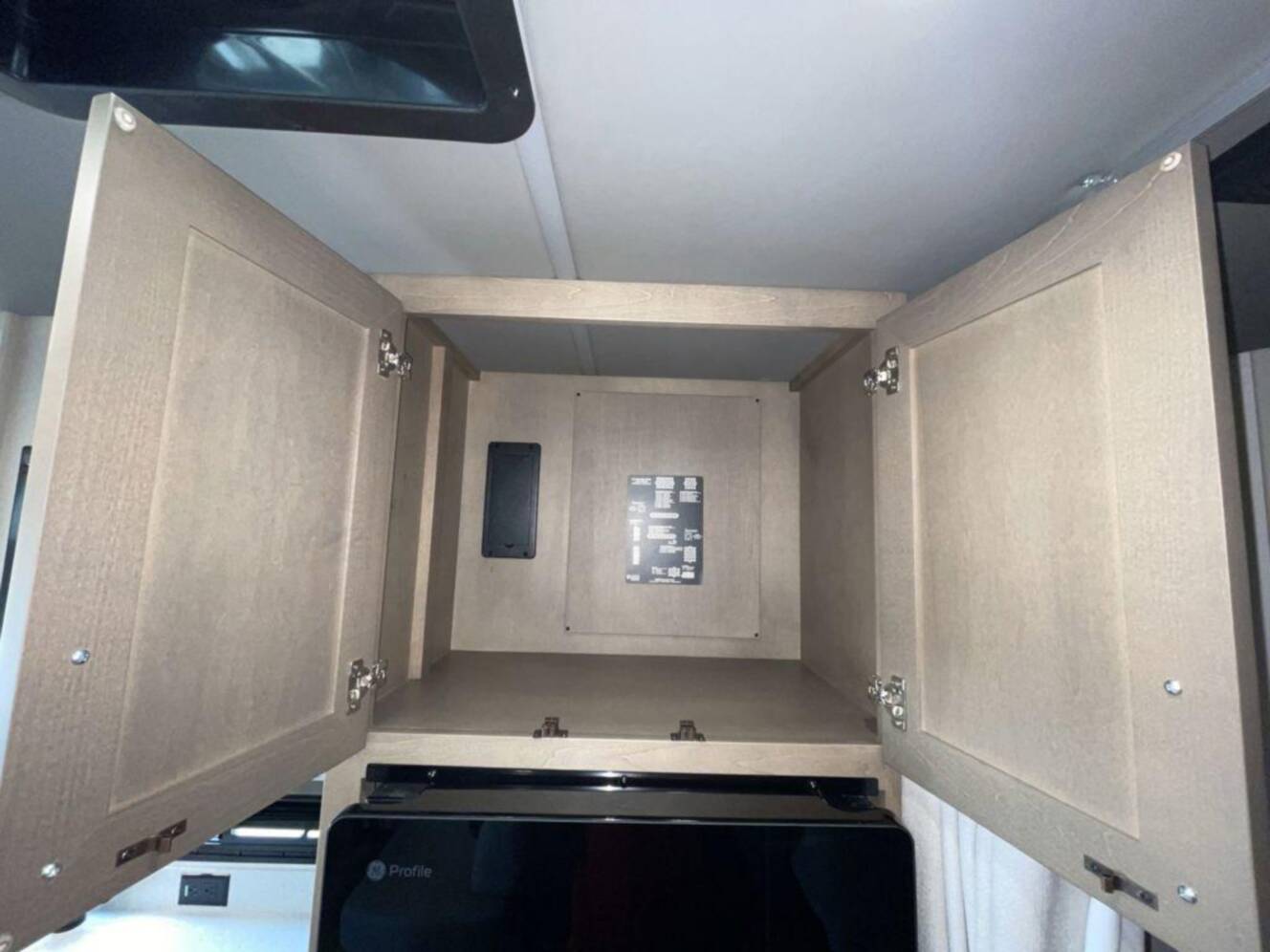 A photo of this 2027 Renegade Villagio 25FWC