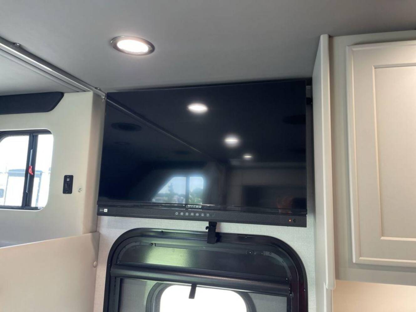 A photo of this 2027 Renegade Villagio 25FWC