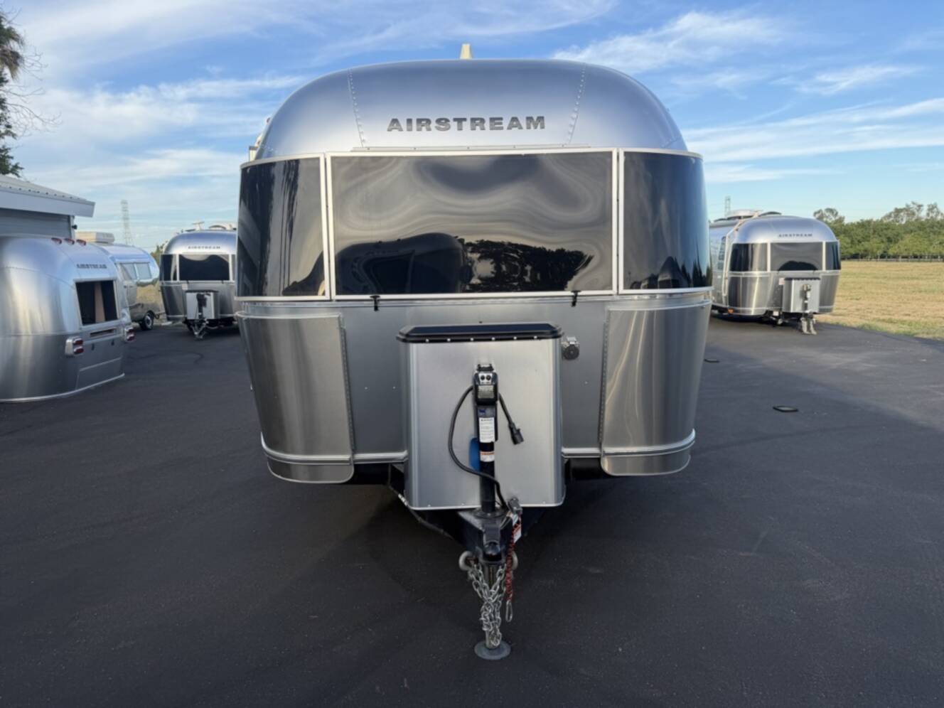 A photo of this 2021 Airstream GLOBETROTTER 25FBQ