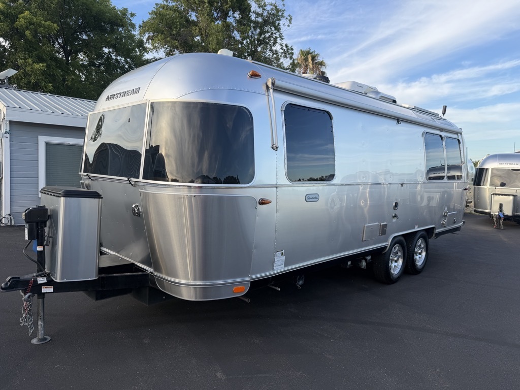 View more photos of this listing