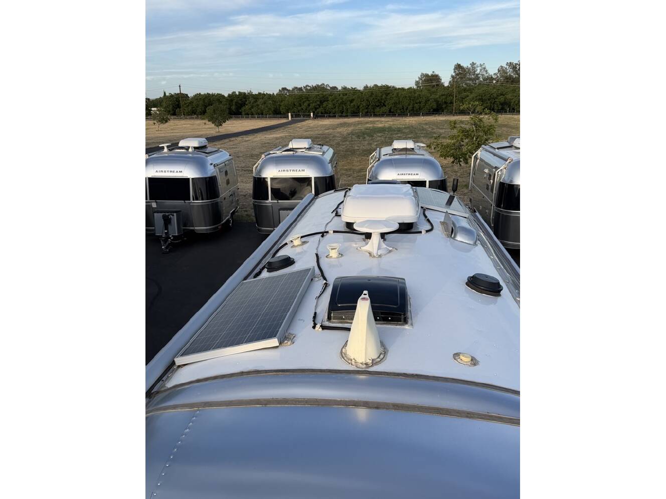 A photo of this 2021 Airstream GLOBETROTTER 25FBQ