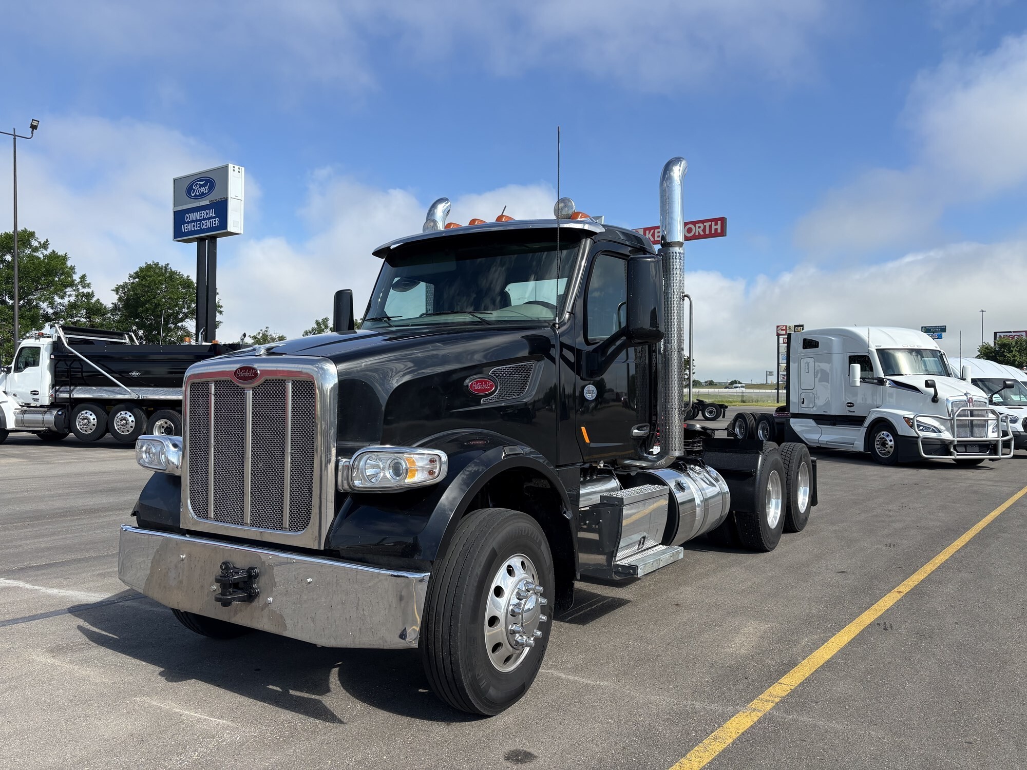 2022 PETERBILT 567 in Fargo, ND