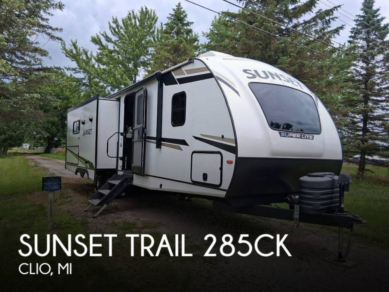 A photo of this 2024 Crossroads Sunset Trail 285CK