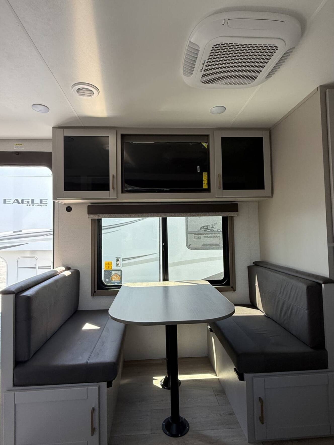 A photo of this 2027 Jayco Jay Flight 225MLSW