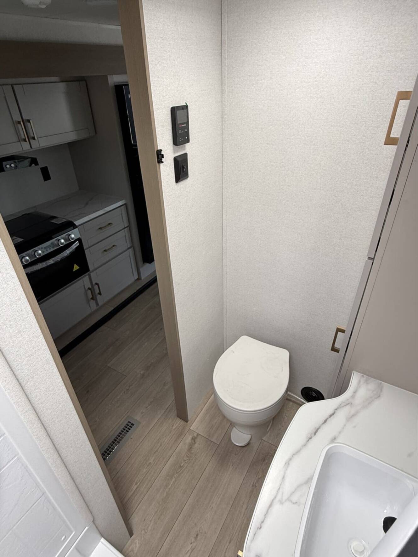 A photo of this 2027 Jayco Jay Flight 225MLSW