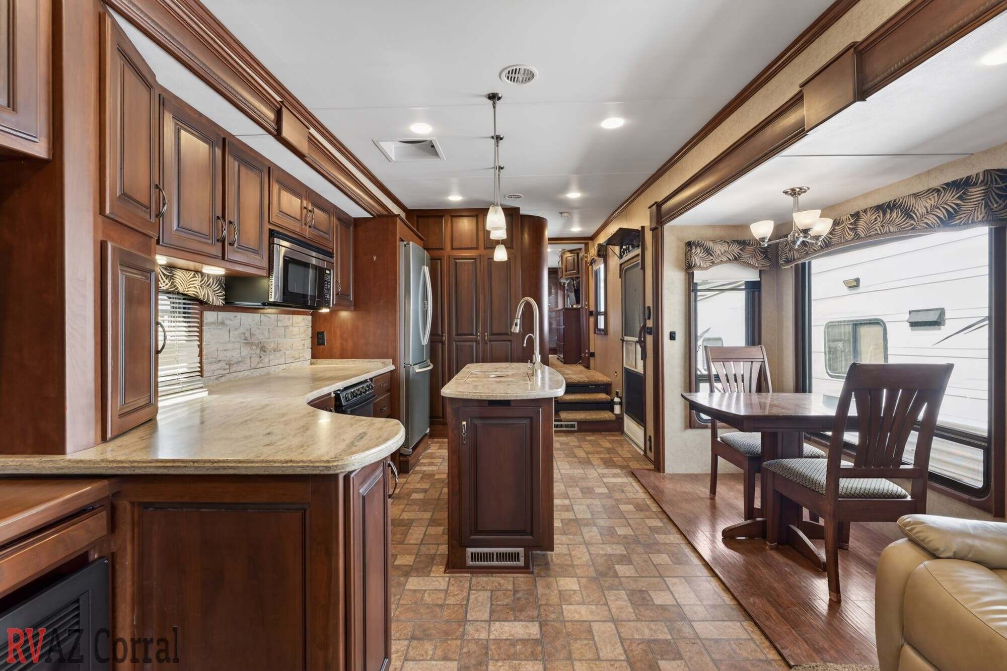 2015 Lifestyle Luxury Rv Lifestyle LS38RS in mesa AZ