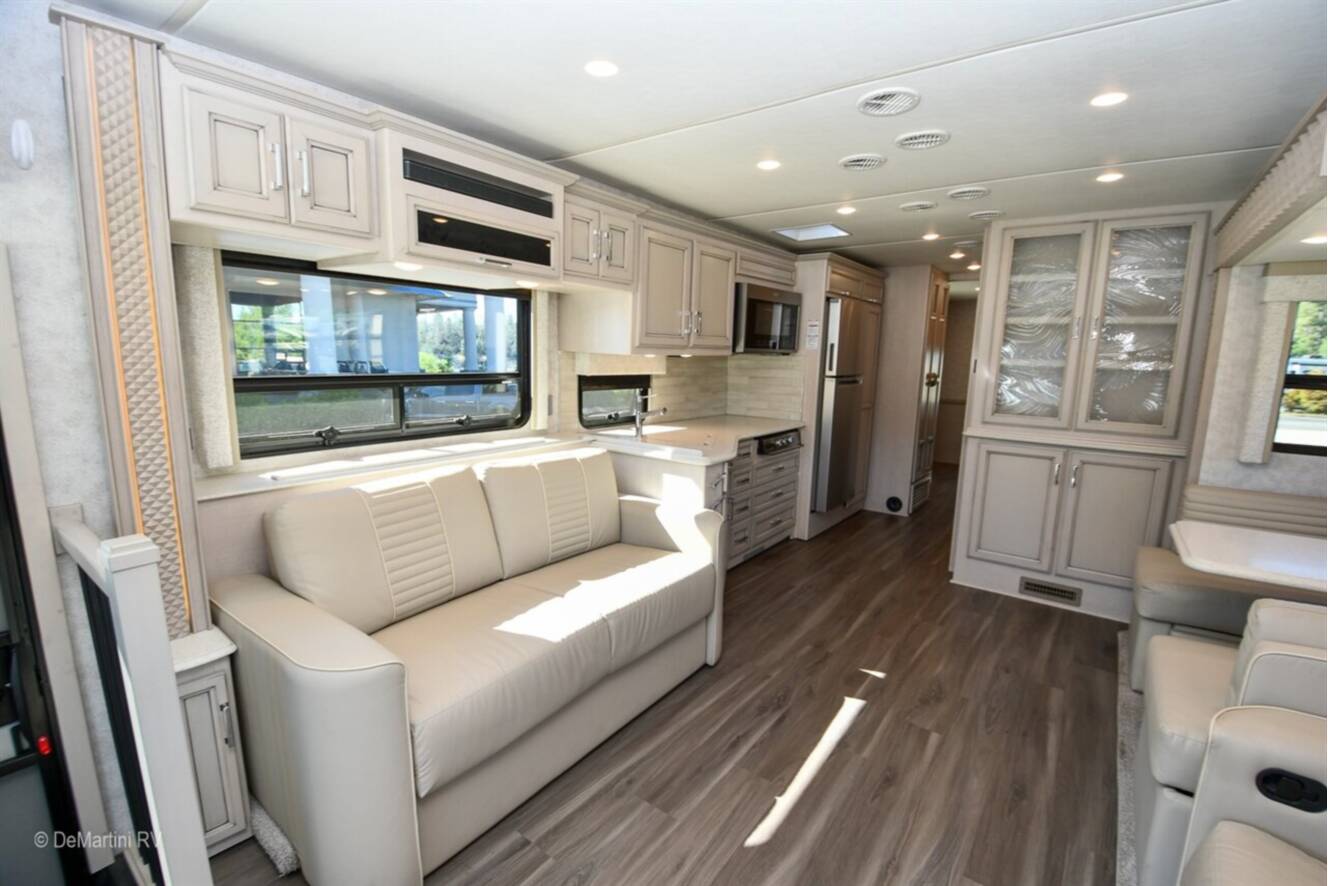 A photo of this 2023 Newmar Bay Star 3626