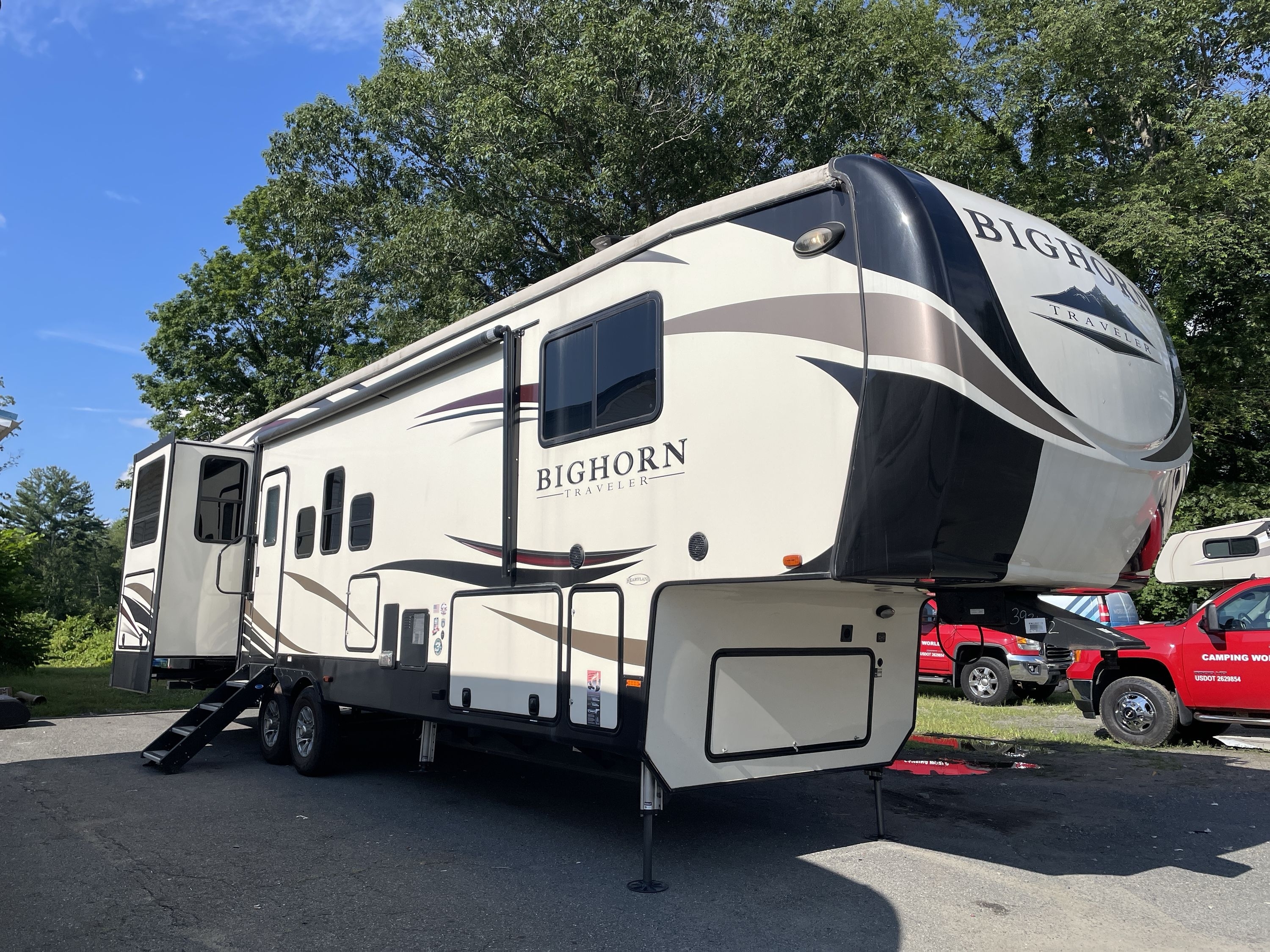 2019 Heartland BIGHORN TRAVELER 32CK in west hatfield MA