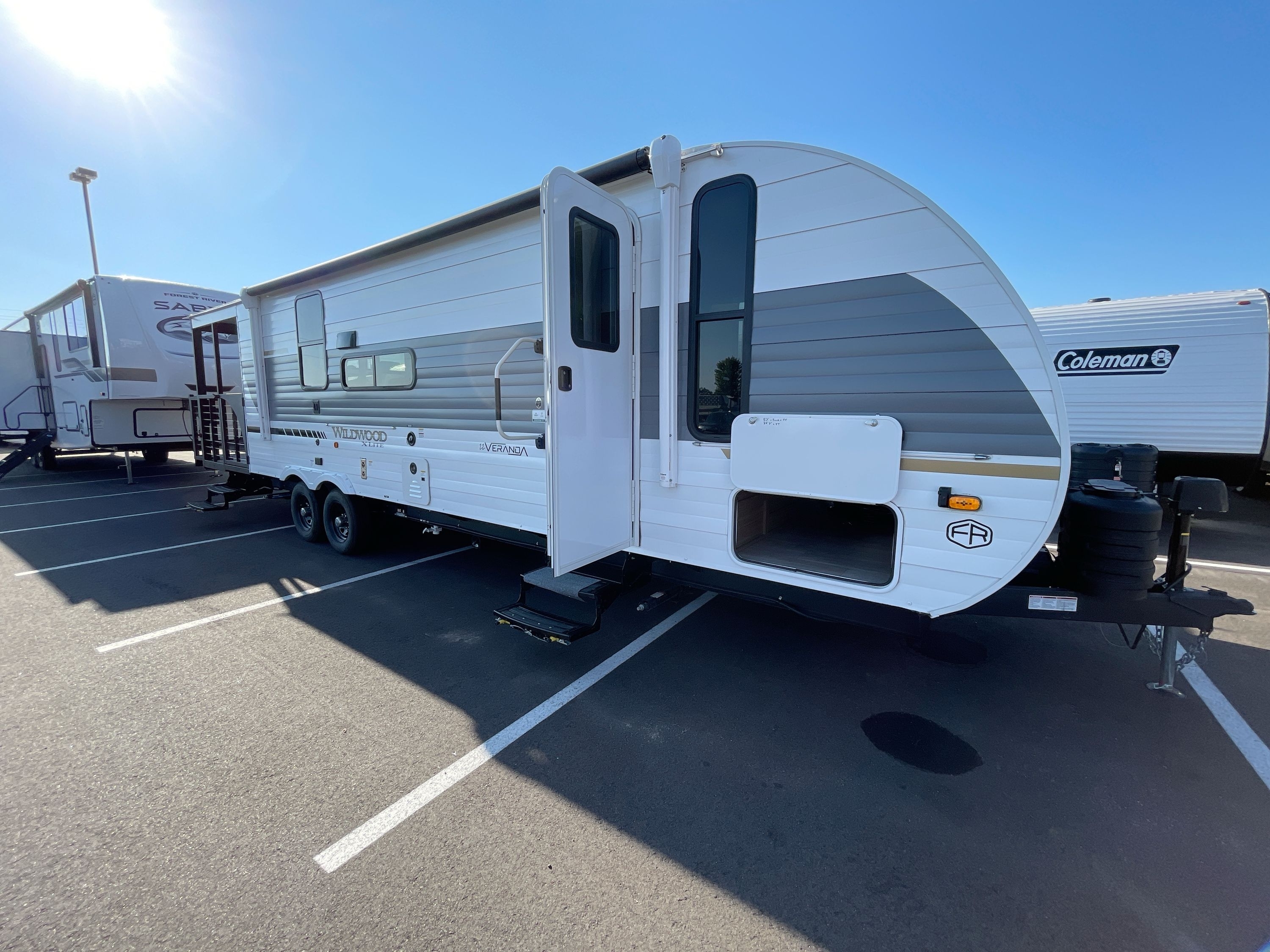 2025 Forest River WILDWOOD X-LITE 22VERANDA in forest lake MN