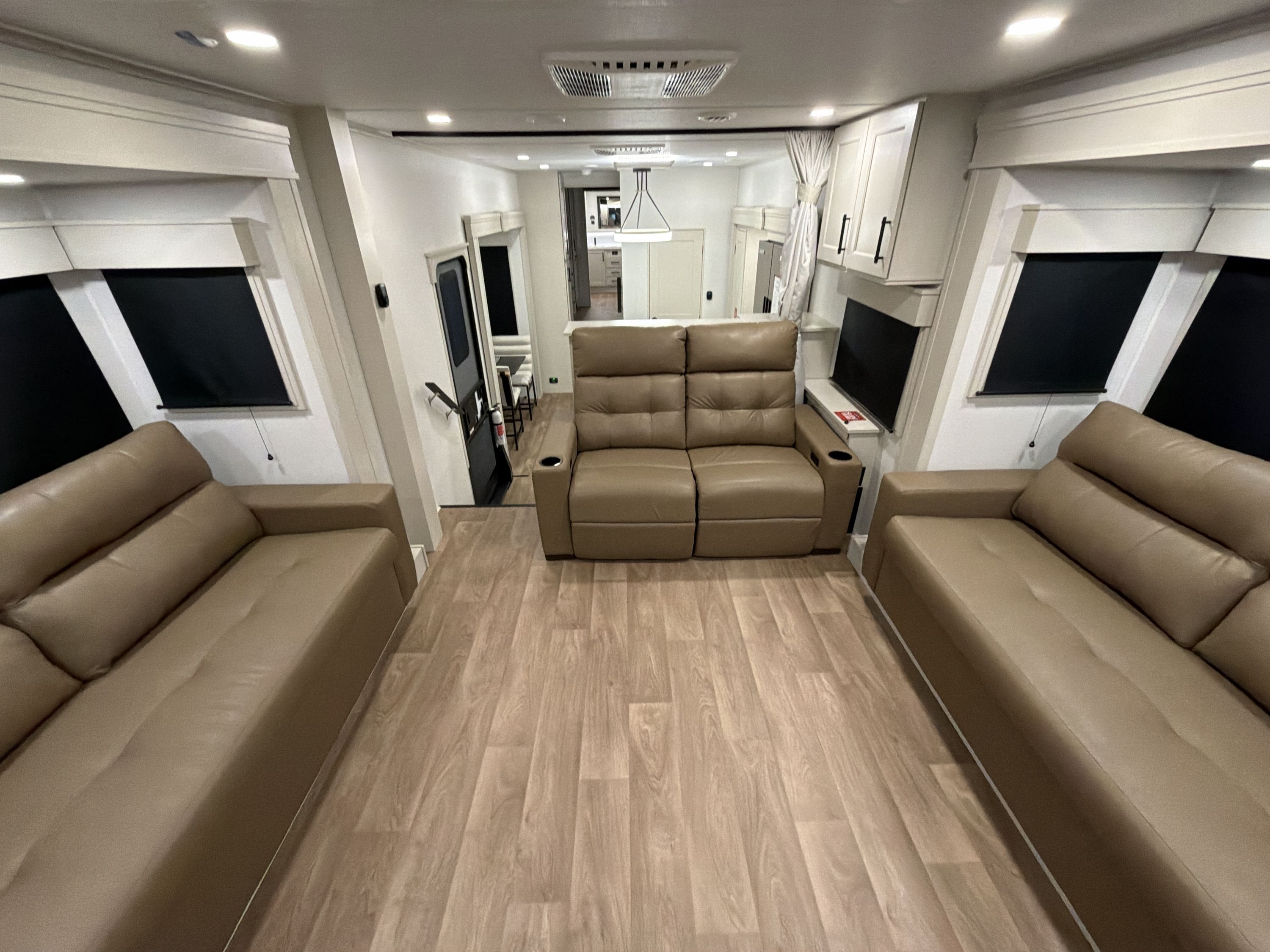 2026 Grand Design SOLITUDE 380FL in springfield MO