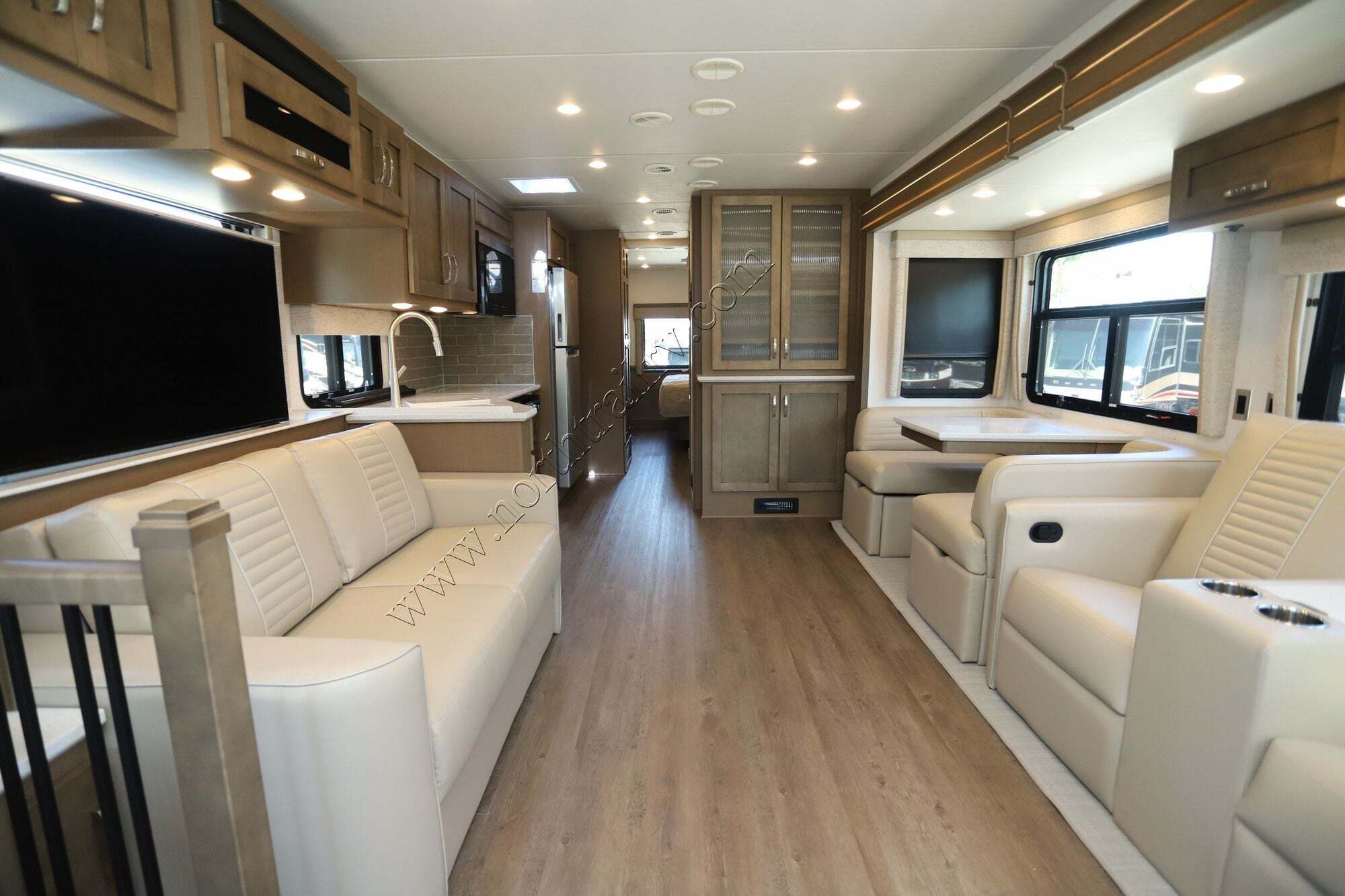 2027 Newmar Bay Star 3626 in ft. myers FL