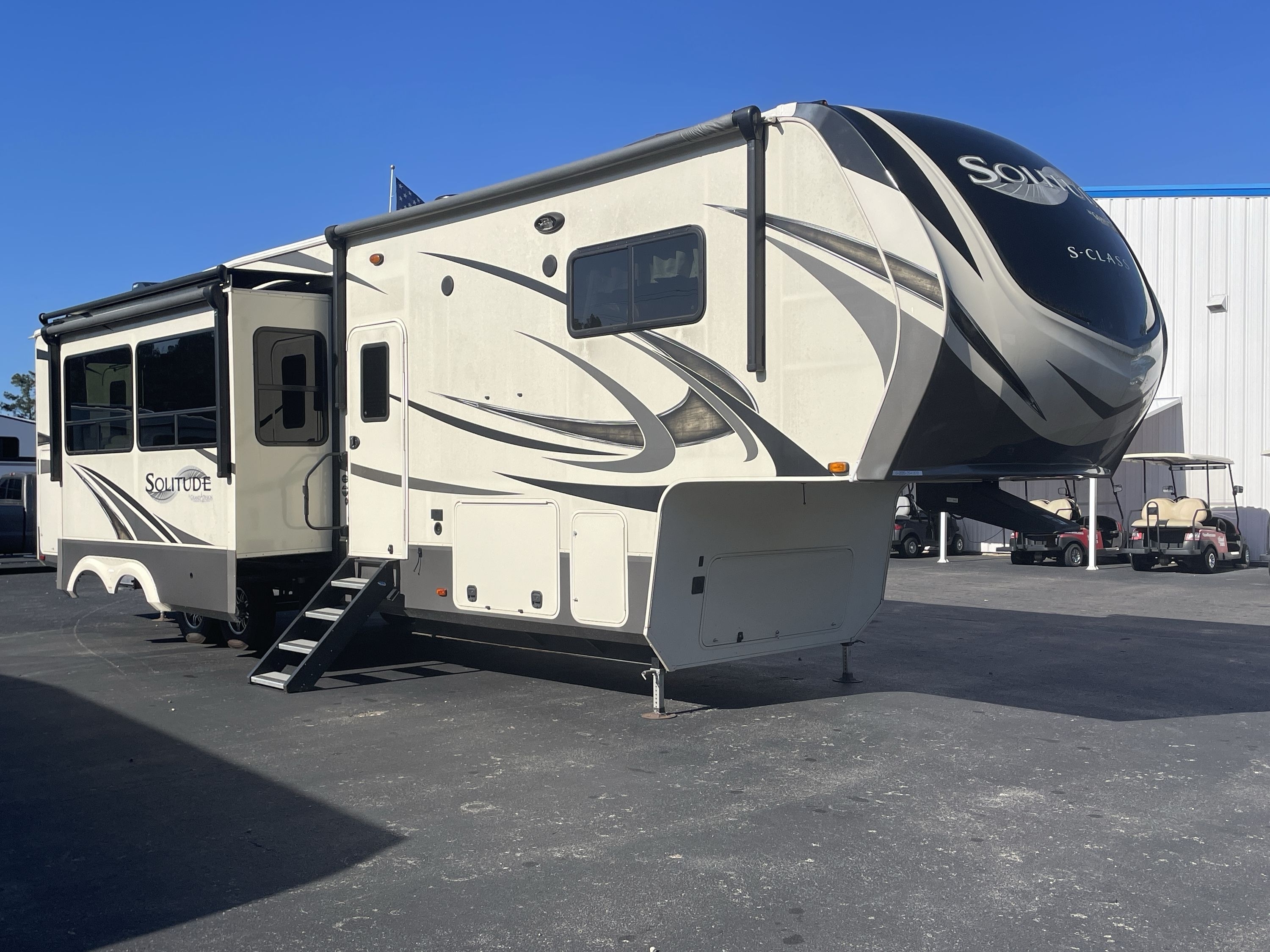 2020 Grand Design SOLITUDE 3740BH RV