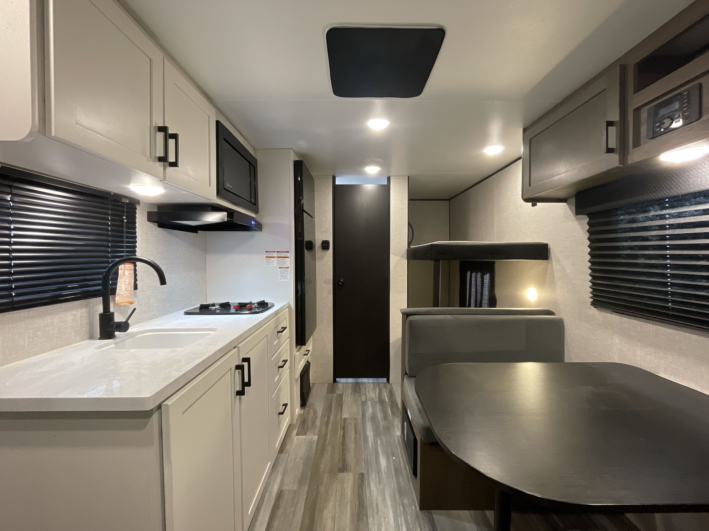 2025 Jayco JAY FLIGHT SLX 175BHW in meridian ID