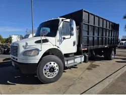 2014 FREIGHTLINER BUSINESS CLASS M2 106