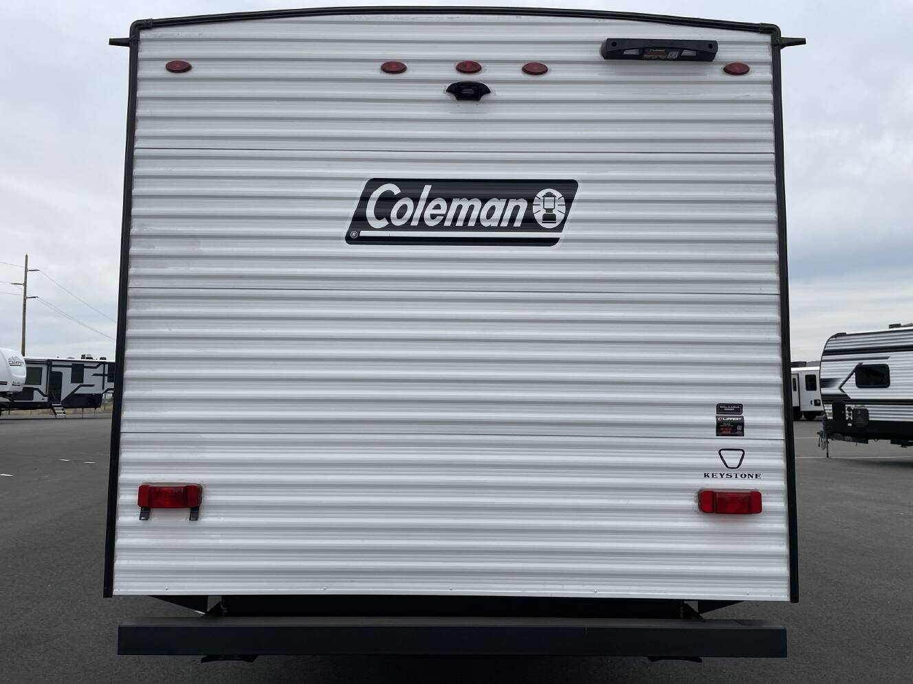A photo of this 2027 Keystone COLEMAN 27BWE