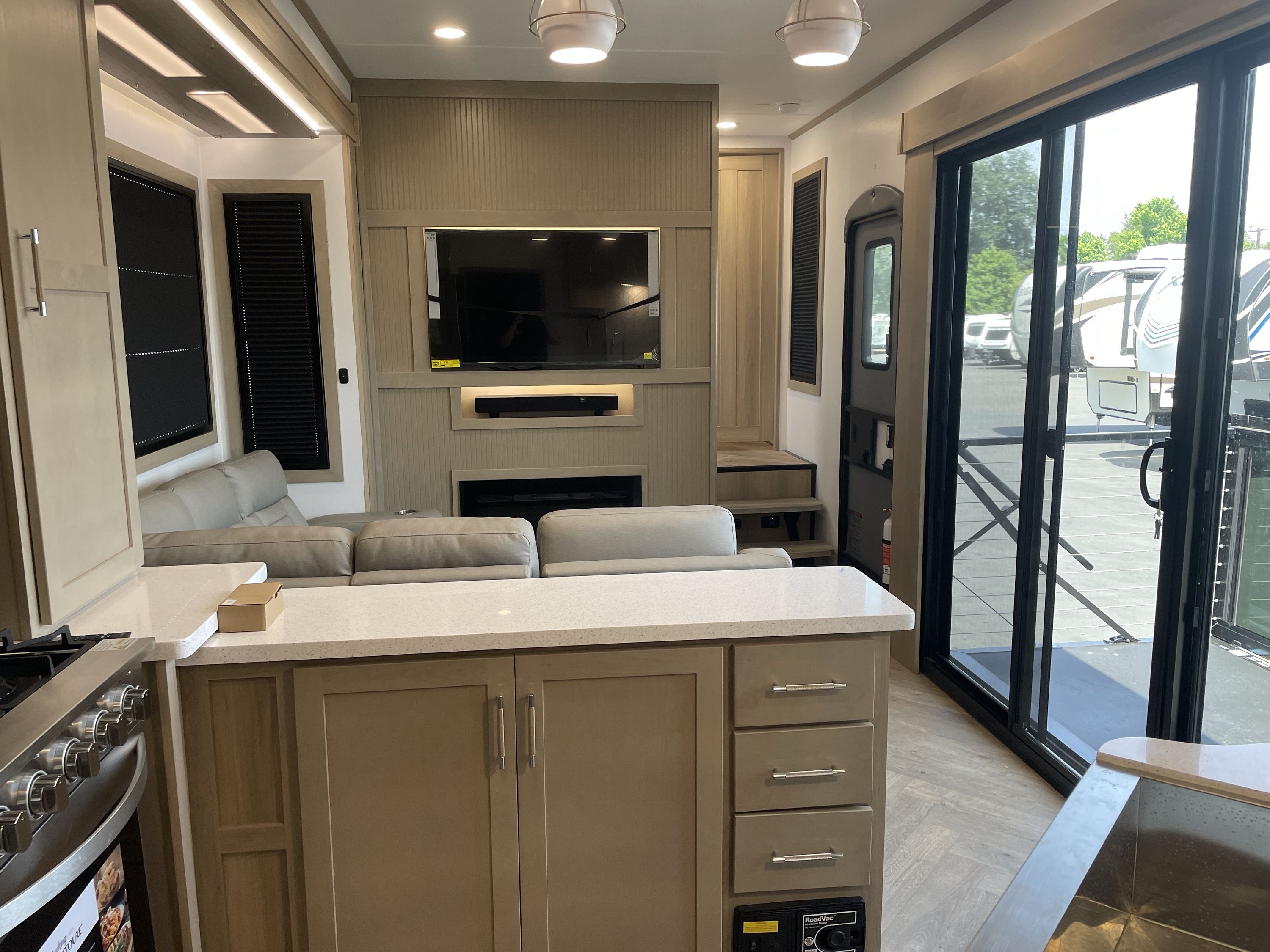 2026 Keystone RAPTOR 444 in anderson CA