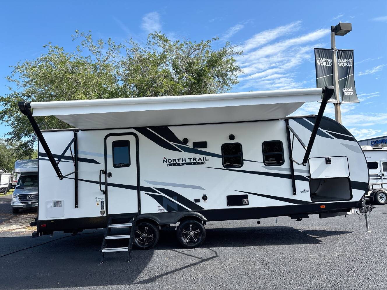 A photo of this 2022 Heartland NORTH TRAIL 22CRB