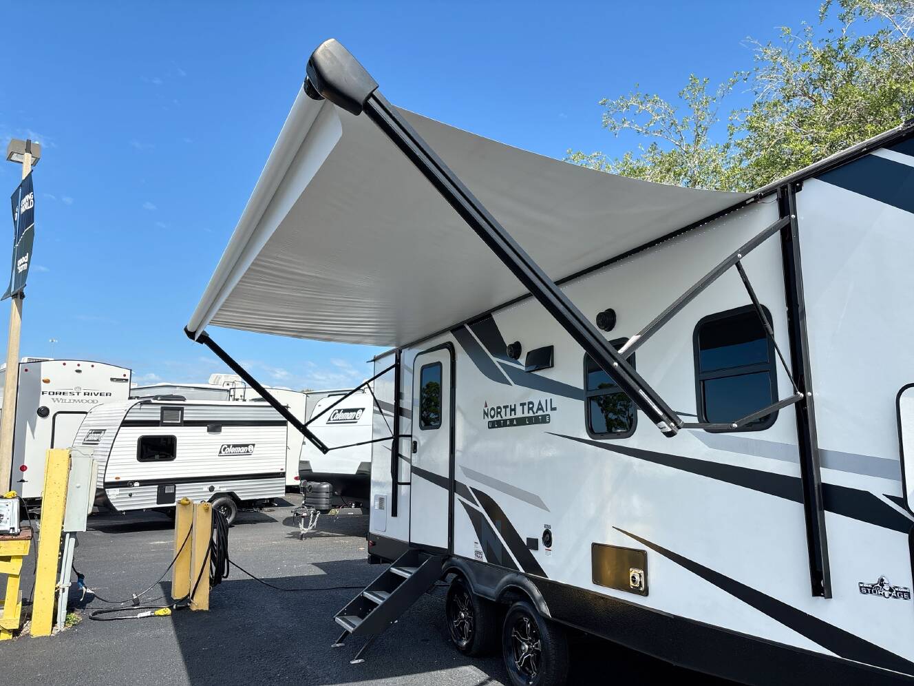 A photo of this 2022 Heartland NORTH TRAIL 22CRB