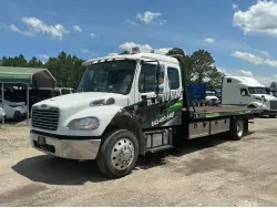 2020 Freightliner M2 106