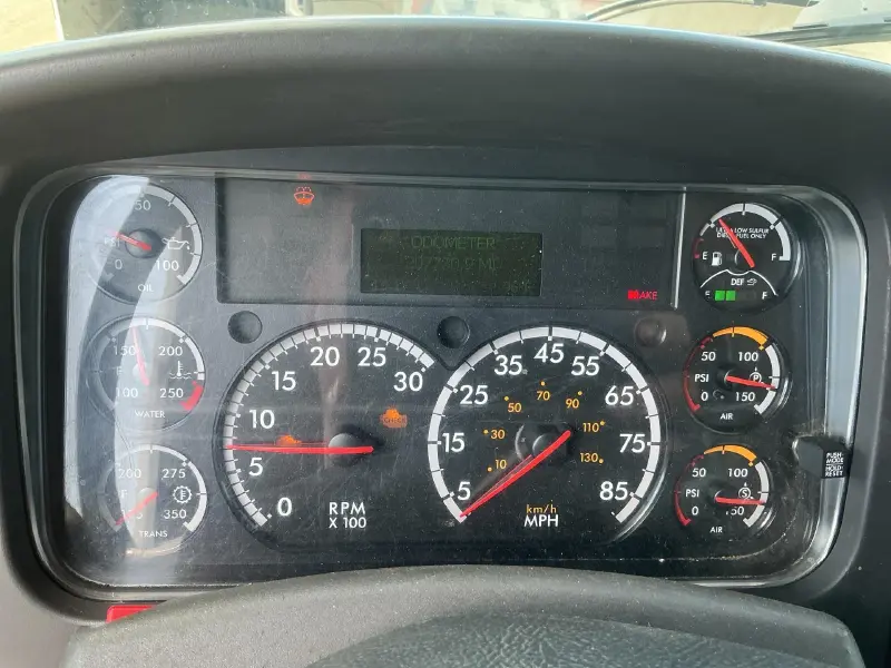 2020 Freightliner M2 106