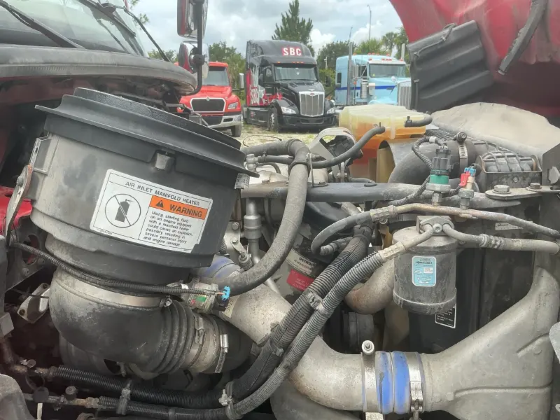2011 FREIGHTLINER SPORT CHASSIS P2