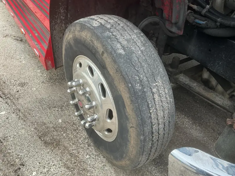2011 FREIGHTLINER SPORT CHASSIS P2